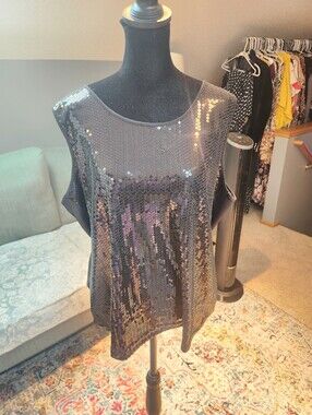 NOTATIONS Woman Black Women's Sequins Top - 2X Chic Night Out!